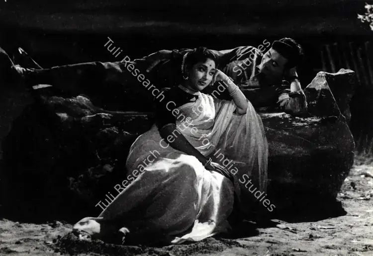 Mukerji, Subodh (Producer), Love Marriage, 1959 | Photographic Still | CinemaEducation | 00832151