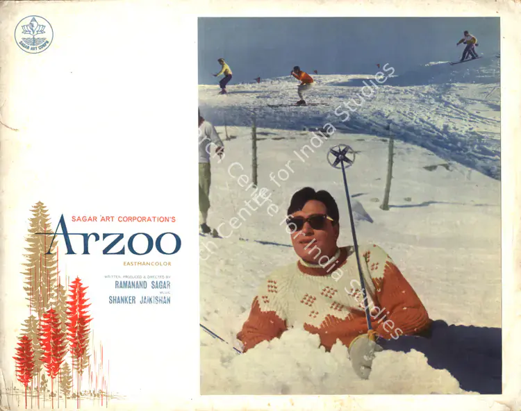 Sagar, Ramanand (Producer), Arzoo, 1965 | Photographic Still Mounted on Lobby Card | CinemaEducation | 00764656