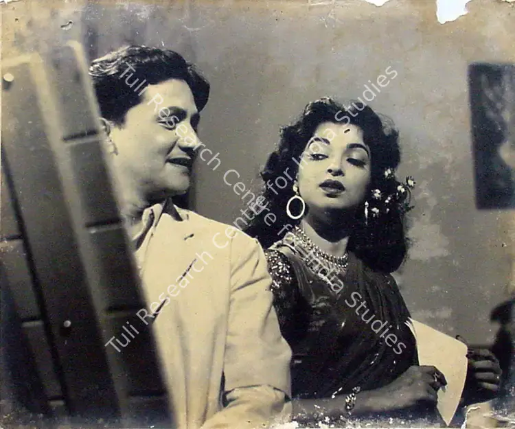 Dharmadhikari, Datta (Producer), Kalakar, 1954 | Photographic Still | CinemaEducation | 00831914