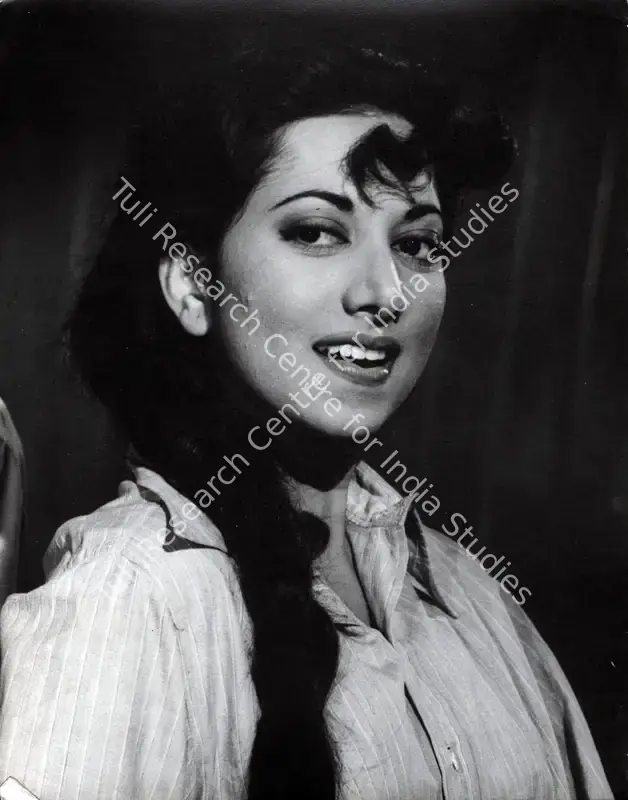 Modi, Sohrab (Producer), Waris, 1954 | Photographic Still | CinemaEducation | 00834573