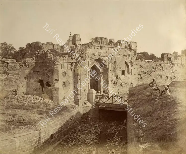 Beato, Felice (Photographer), Cashmere Gate, Delhi, 1858-1859 | Antiquarian Photograph | Photography | 00116311
