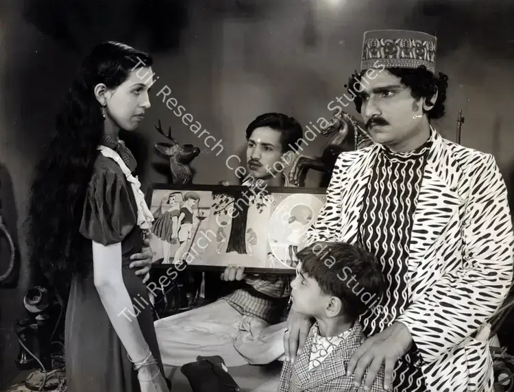 Panchotia, Vithaldas (Director), Taqdeer Ki Tope, 1939 | Photographic Still | CinemaEducation | 00833903