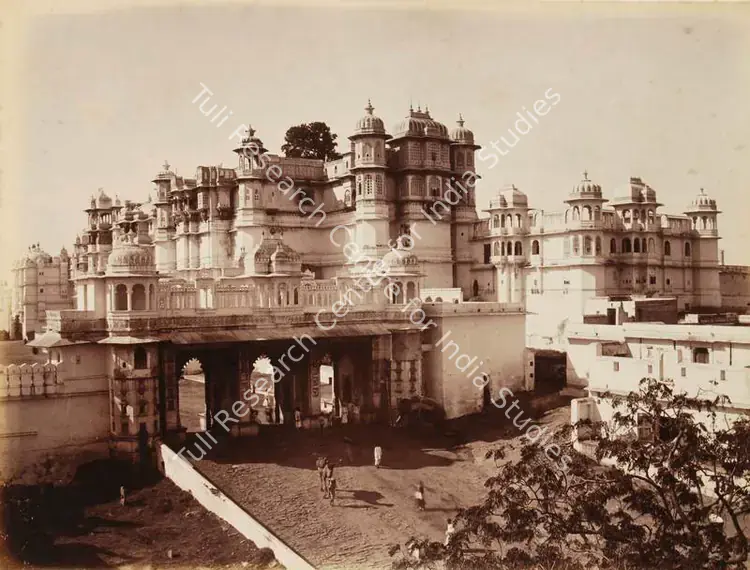 Dayal, Lala Deen (Photographer), Palace and triple gate Odeypur, c.1890 | Antiquarian Photograph | Photography | 00115145