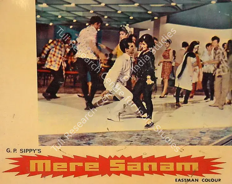 Vaikunth, K. (Cinematographer), Mere Sanam, 1965 | Lobby Card | CinemaEducation | 00820314