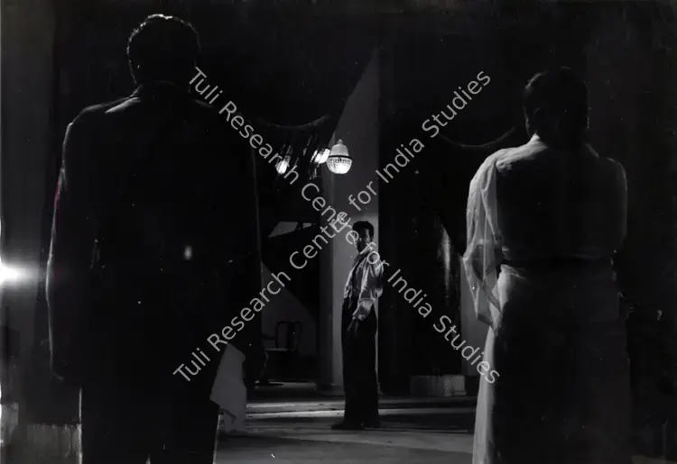 Barman, Manzil (Producer), Manzil, 1960 | Photographic Still | CinemaEducation | 00832307