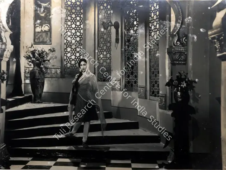 Mistry, Keki (Cinematographer), Chandni Chowk, 1954 | Photographic Still | CinemaEducation | 00830739