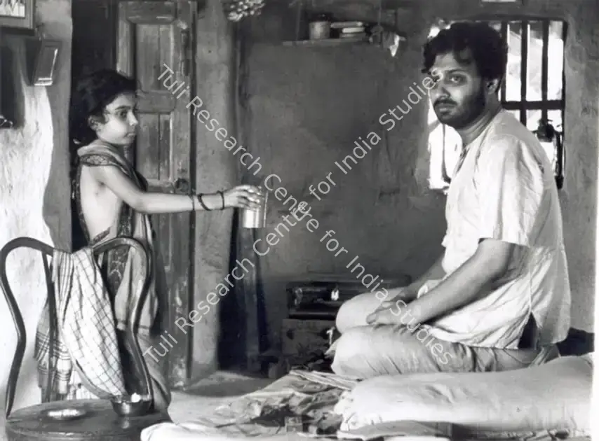 Roy, Soumendu (Cinematographer), Teen Kanya, 1961 | Photographic Still | CinemaEducation | 00891497
