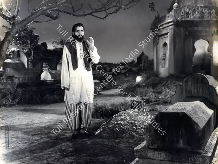 Avadhut, V. (Cinematographer), Mirza Ghalib, 1954 | Photographic Still | CinemaEducation | 00886362