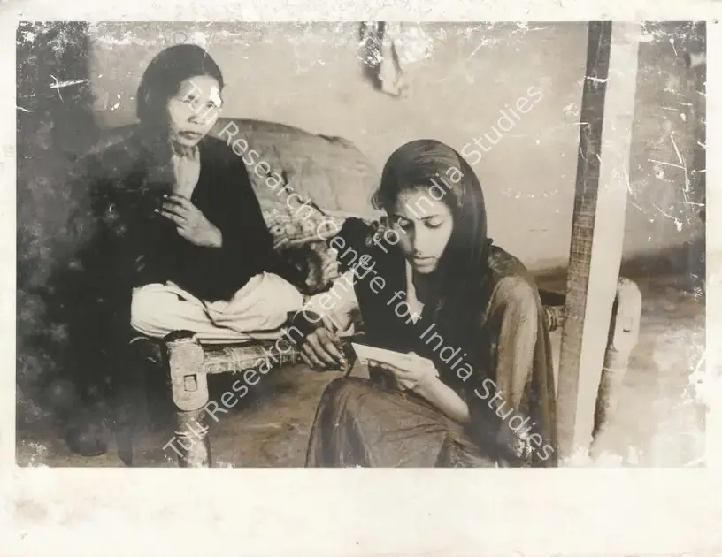 Ali, Muzaffar (Producer), Gaman, 1978 | Photographic Still | CinemaEducation | 00890850