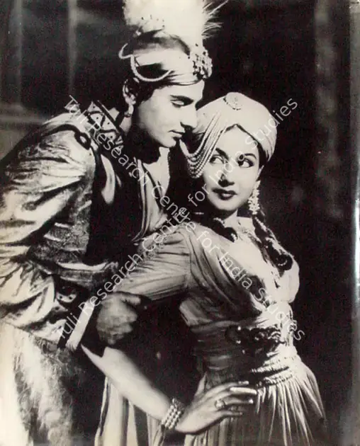 Wadadeker, Anant (Cinematographer), Aladdin Aur Jaadui Chiraag, 1952 | Photographic Still | CinemaEducation | 00883826
