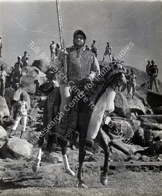 Kohli, Raj Kumar (Producer), Lootera, 1965 | Photographic Still | CinemaEducation | 00886032