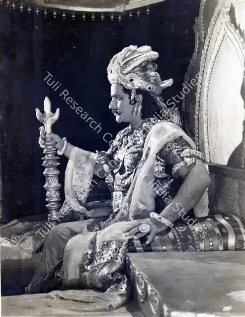 Bhatt, Shanker (Producer), Vikramaditya, 1945 | Photographic Still | CinemaEducation | 00888347