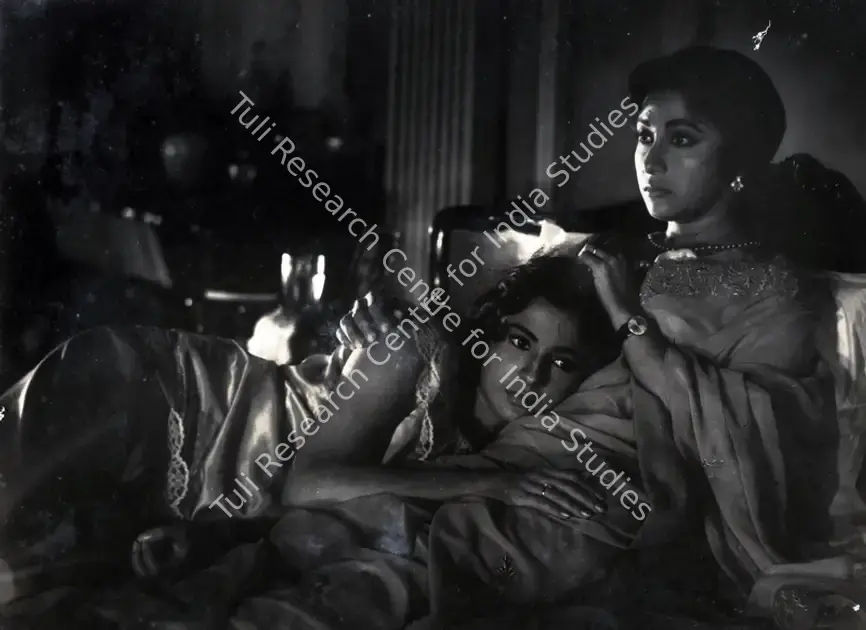 Prabhakar, K.G. (Cinematographer), Baharen Phir Bhi Aayengi, 1966 | Photographic Still | CinemaEducation | 00884141