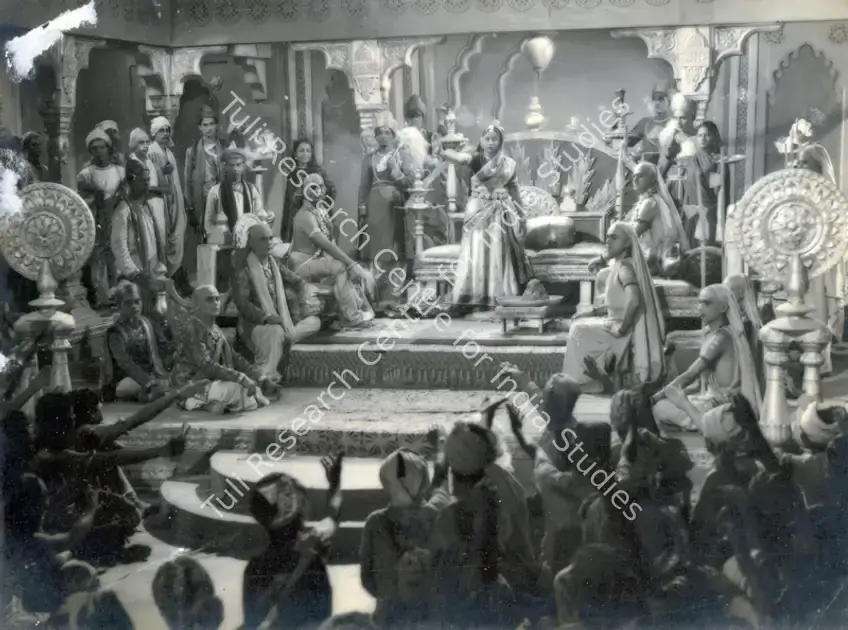 Fattelal, S. (Director), Jagdaguru Shankaracharya, 1955 | Photographic Still | CinemaEducation | 00885616