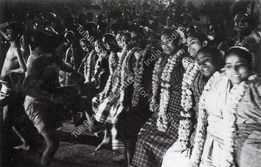 Ghatak, Ritwik (Director), Arupkatha, 0 | Photographic Still, Rows and Rows of Fences, 2000 | CinemaEducation | 00457592