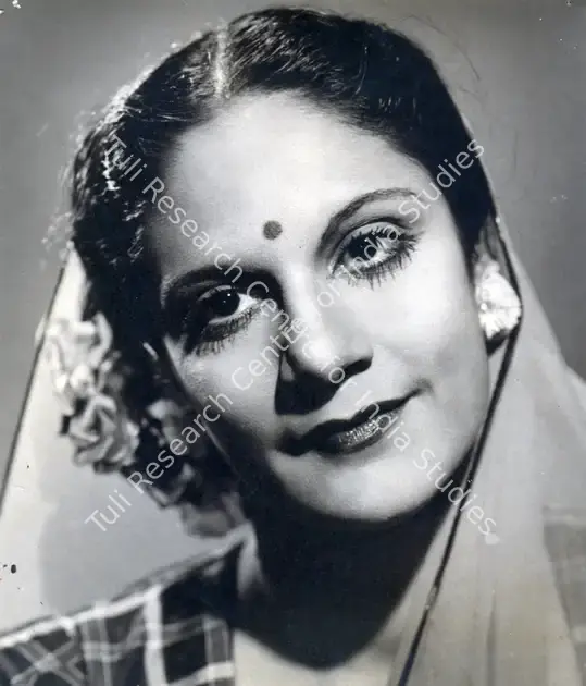Navalkar, M.R. (Producer), Be Kasoor, 1950 | Photographic Still | CinemaEducation | 00884335
