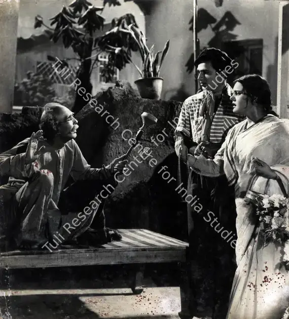 Acharya, M. (Producer), Rickshawala, 1960 | Photographic Still | CinemaEducation | 00887593
