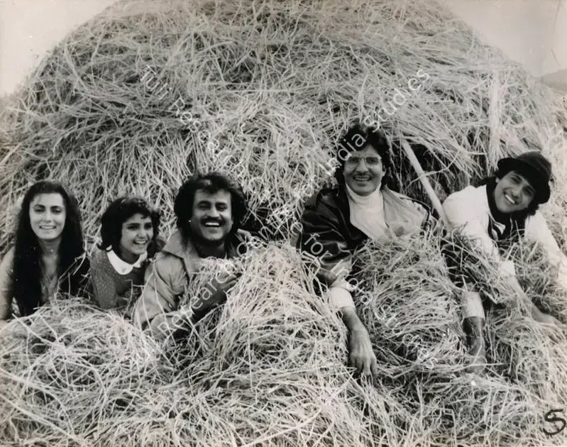 Sharma, Romesh (Producer), Hum, 1991 | Photographic Still | CinemaEducation | 00762310
