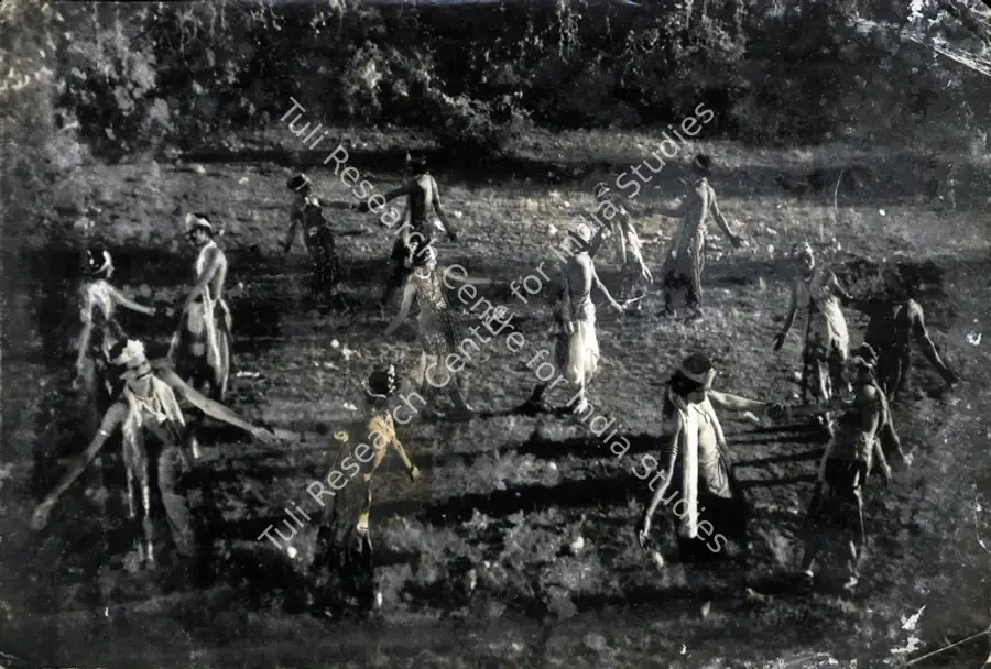 Damle, V. (Director), Gopal Krishna, 1938 | Photographic Still | CinemaEducation | 00885326