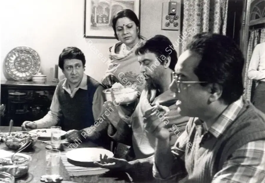 Raha, Barun (Cinematographer), Shakha Proshakha, 1991 | Photographic Still | CinemaEducation | 00891442