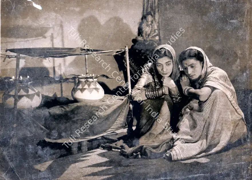 Dutt, Tara (Cinematographer), Paisa, 1957 | Photographic Still | CinemaEducation | 00886798