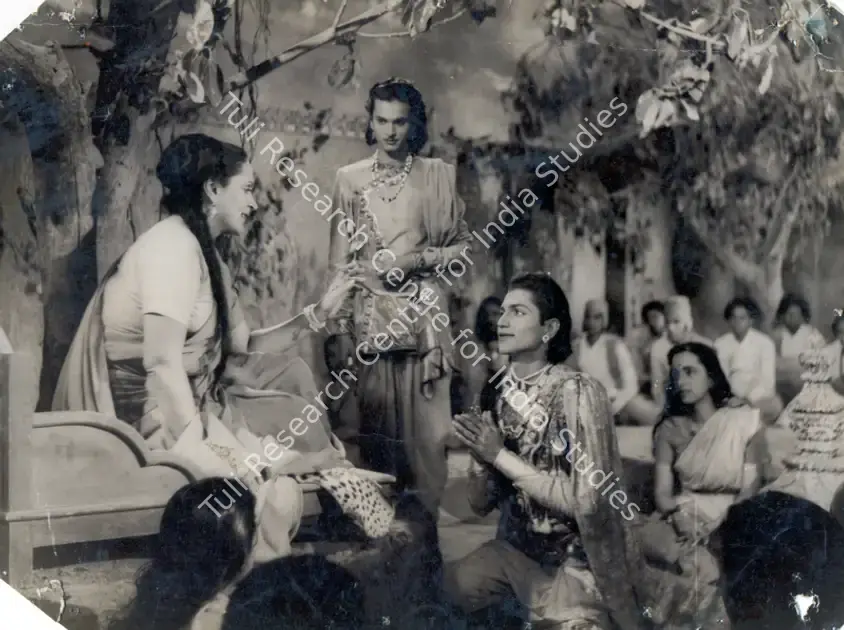 Neelkanth, M. (Director), Malti Madhav, 1951 | Photographic Still | CinemaEducation | 00886191