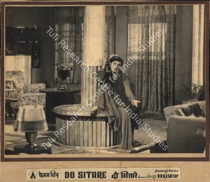 Kashyap, D.D. (Producer), Do Sitare, 1951 | Photographic Still Mounted on Lobby Card | CinemaEducation | 00764901