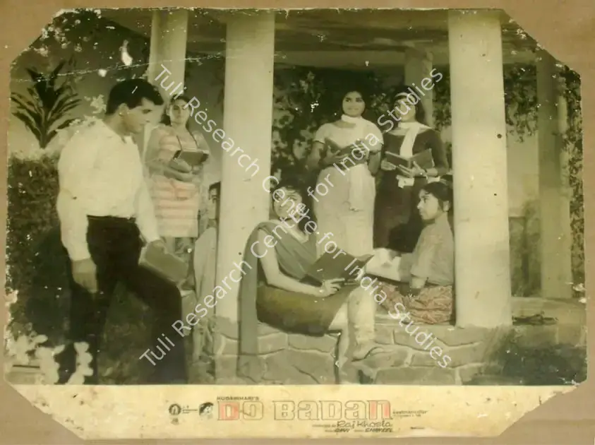 Reddy, V.N. (Cinematographer), Do Badan, 1966 | Lobby Card | CinemaEducation | 00811878