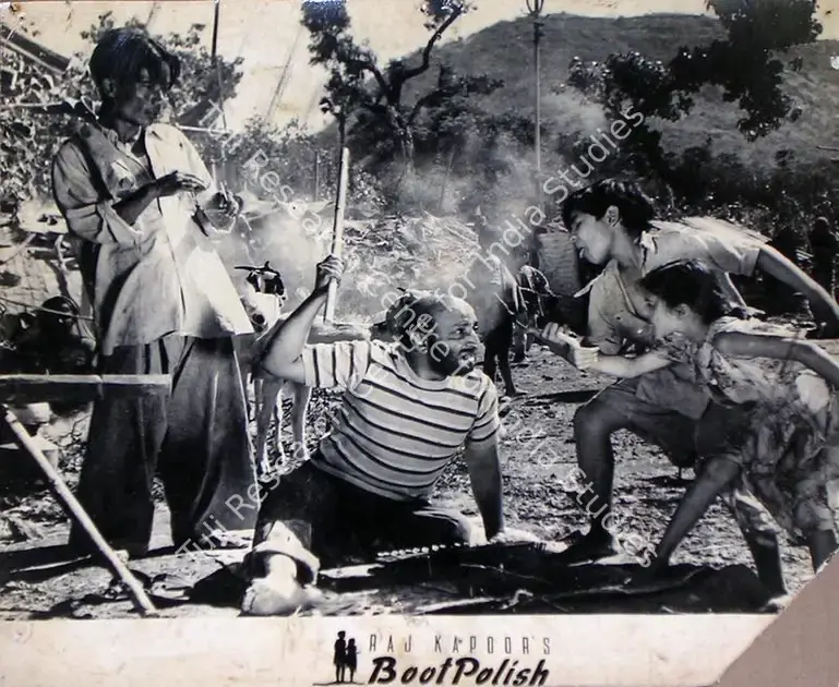 Dutt, Taru (Cinematographer), Boot Polish, 1954 | Lobby Card | CinemaEducation | 00810310