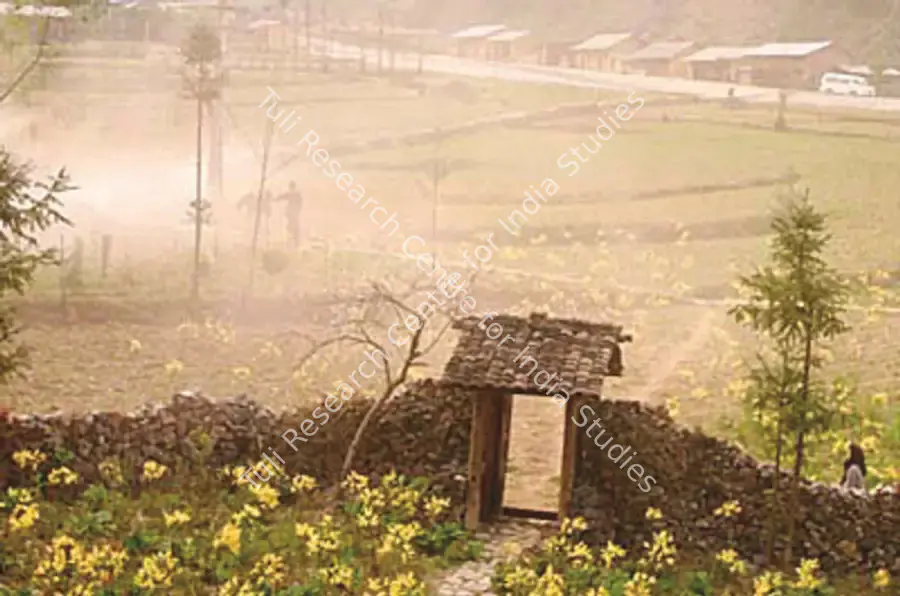Ngo, Quang Hai (Director), Pao's Story, 2005 | Photographic Still | CinemaEducation | 00846619