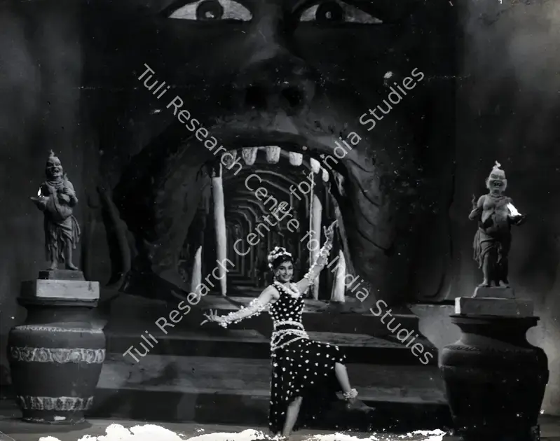Chandrakant (Director), Jadugar Daku, 1962 | Photographic Still | CinemaEducation | 00885614